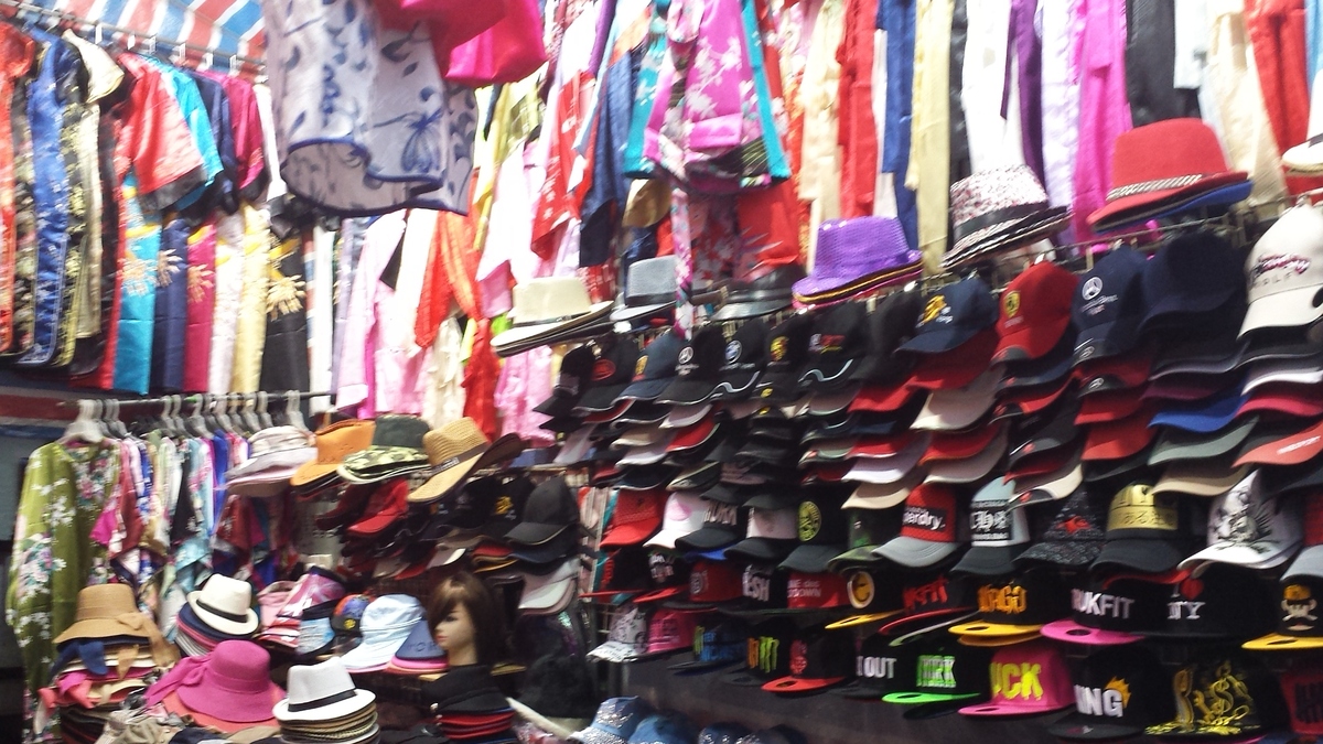 【燃油サーチャージ込み】香港4日間 完全フリータイム! グレーターベイ航空利用♪ ホテルアレクサンドラに宿泊!